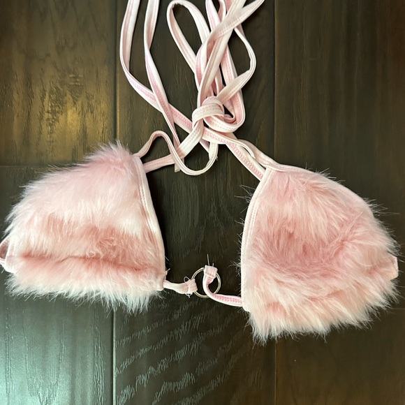 Top - Picture 3 of 5